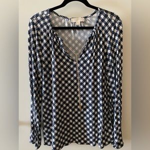 MICHAEL KORS Women’s Long Sleeves, Front Chain Hardware PrintedcTops